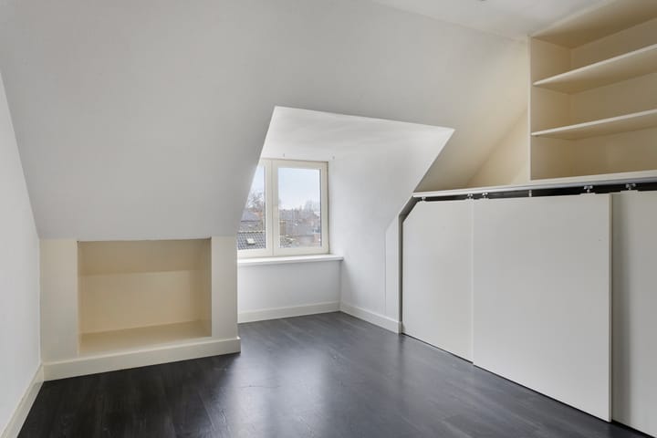 Foto 30 van Rubensstraat 10