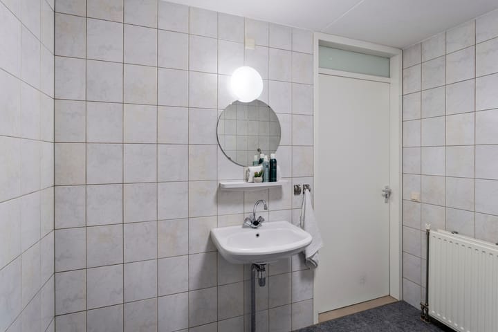 Photo 25 of Hulststraat 57