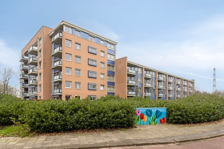 Photo 31 of Hulststraat 57