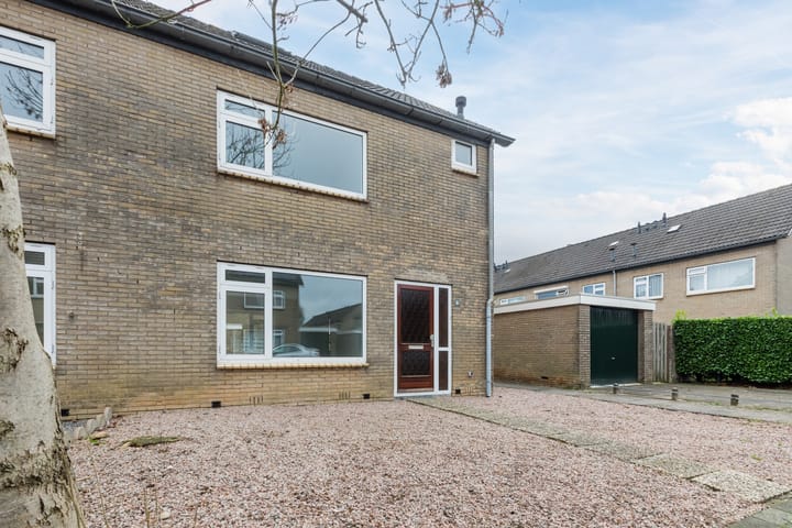 Foto 8 van Bachstraat 2