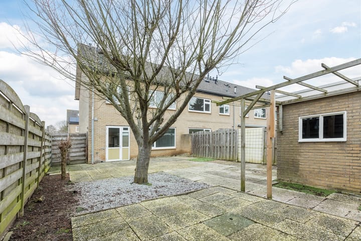 Foto 38 van Bachstraat 2