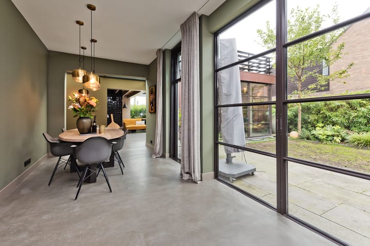 Foto 10 van Hoofdweg 683