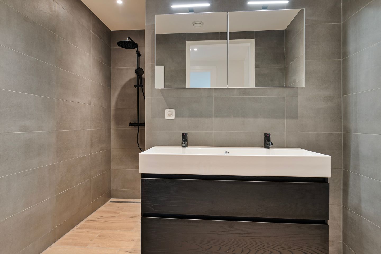 Photo 5 of Cloosterstraat 97-B