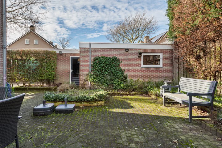 Foto 22 van Korenbloemstraat 13