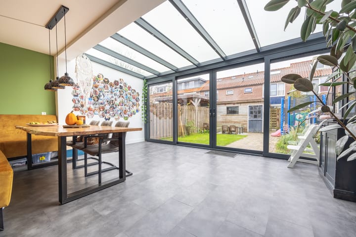 Photo 4 of Chrysantenlaan 21