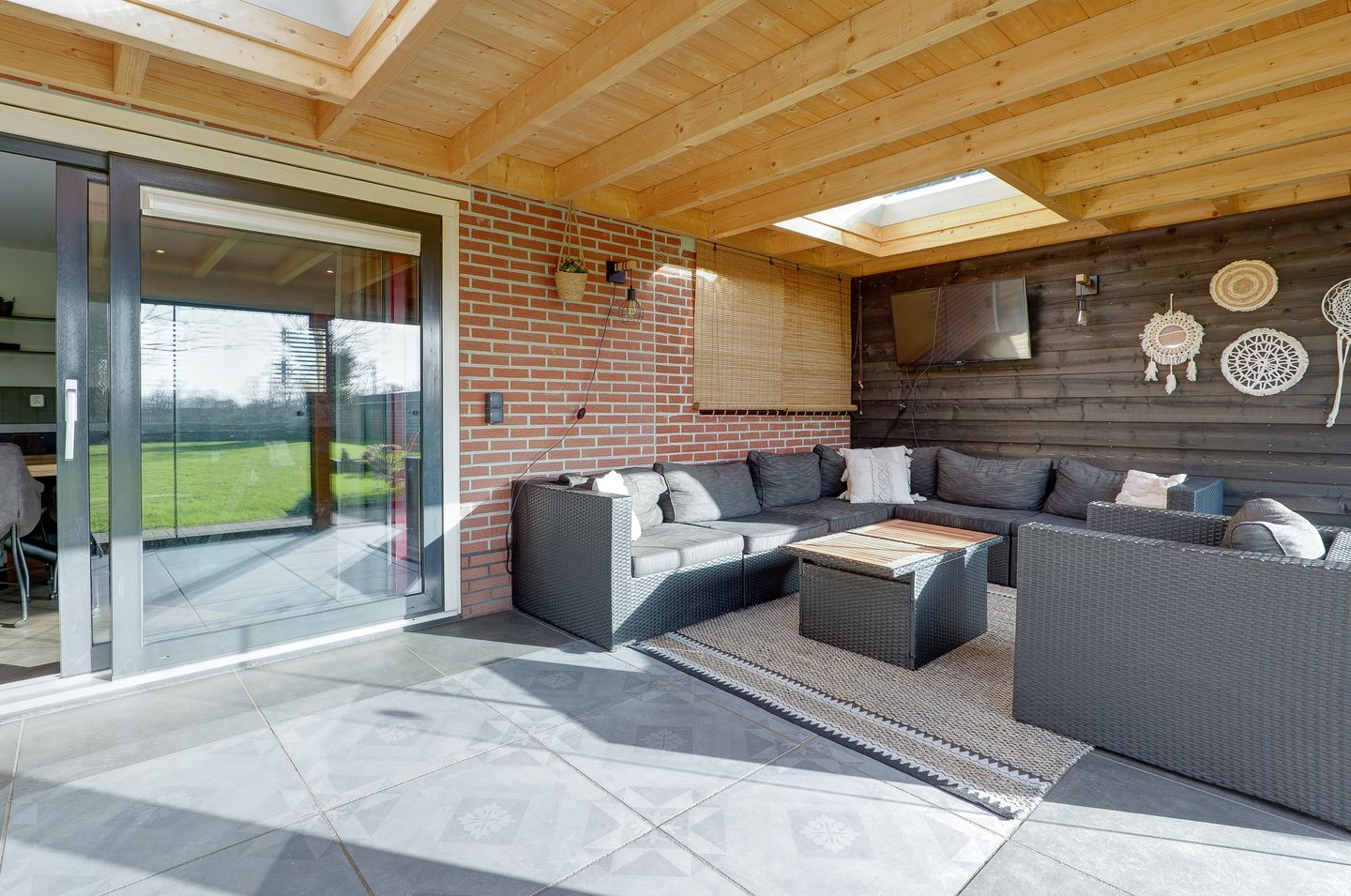 Photo 29 of Mounewei 51