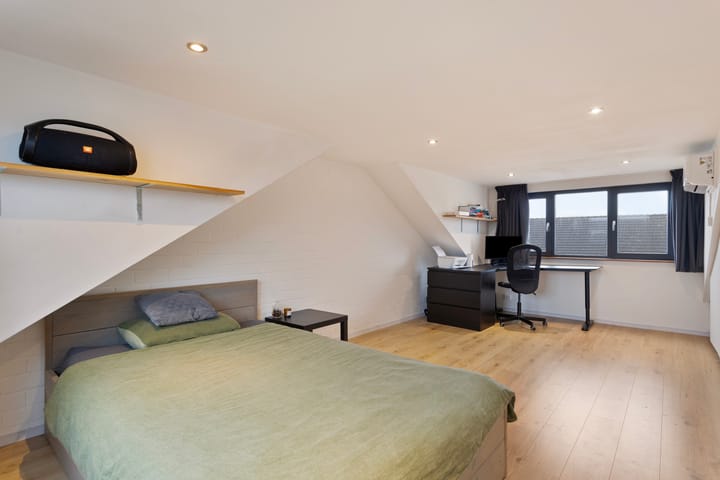 Foto 25 van Zwollestraat 15