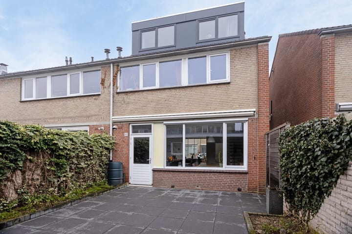 Foto 28 van Zwollestraat 15