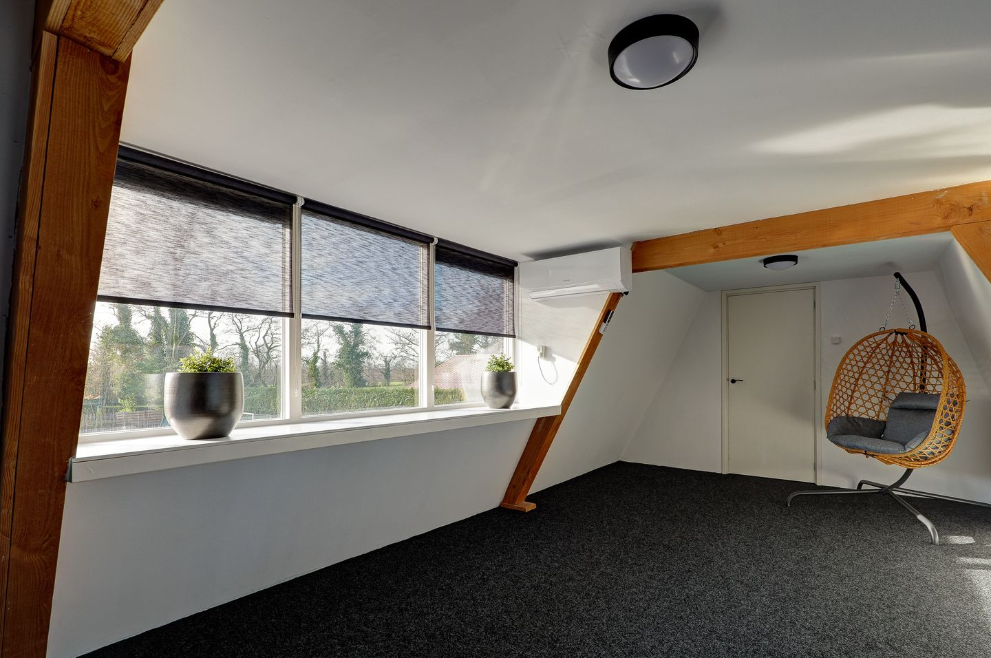 Photo 55 of Mounewei 51