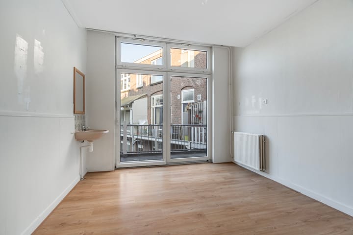 Foto 9 van 2e Spechtstraat 4-BS