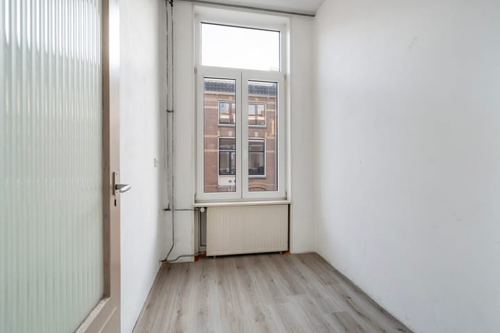 Foto 13 van 2e Spechtstraat 4-BS