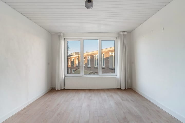 Foto 22 van 2e Spechtstraat 4-BS