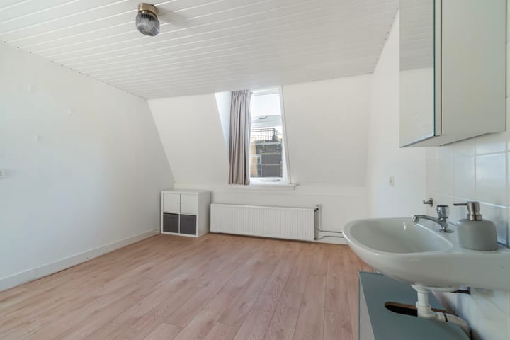 Foto 26 van 2e Spechtstraat 4-BS