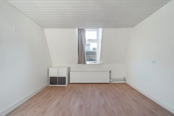 Foto 27 van 2e Spechtstraat 4-BS