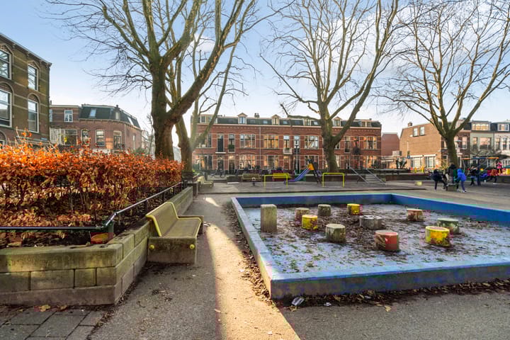 Foto 30 van 2e Spechtstraat 4-BS