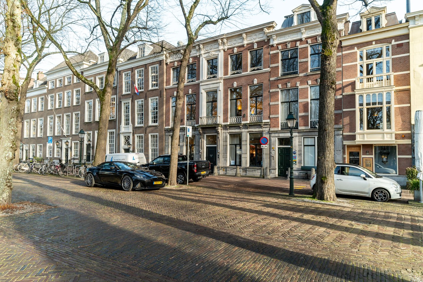 View photo 3 of Lange Voorhout 92