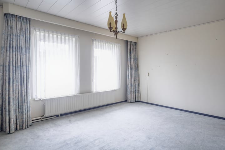 Foto 28 van Nieuwenhoflaan 1