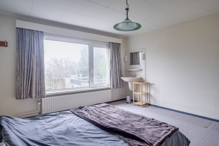 Foto 30 van Nieuwenhoflaan 1