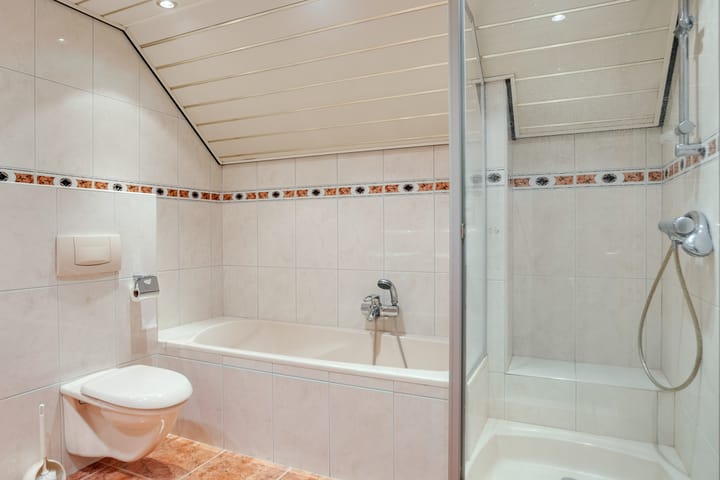 Foto 31 van Nieuwenhoflaan 1