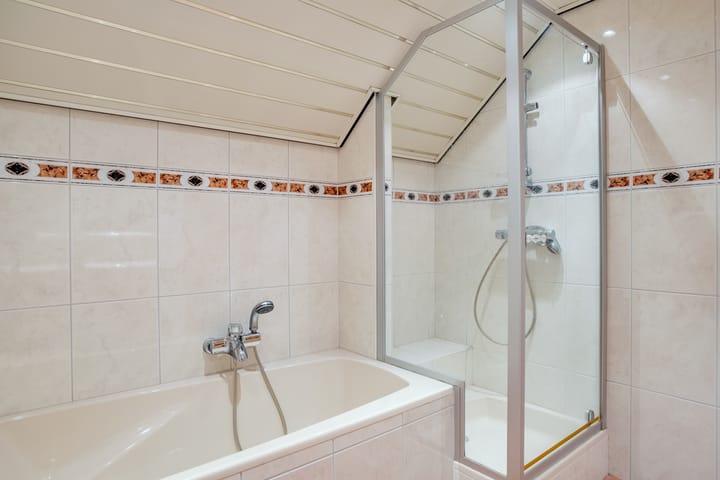 Foto 33 van Nieuwenhoflaan 1