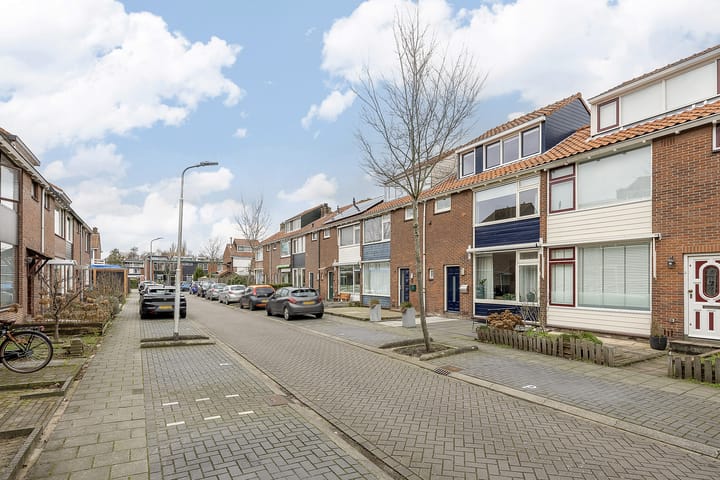 Foto 28 van Vederdistelstraat 11