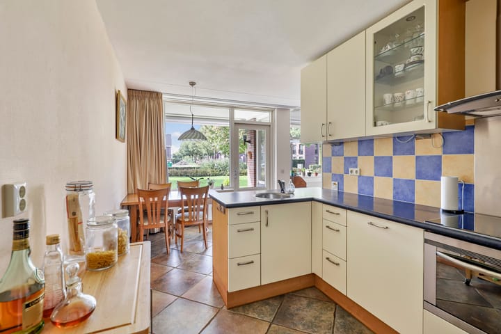 Foto 11 van Bloemstraat 13