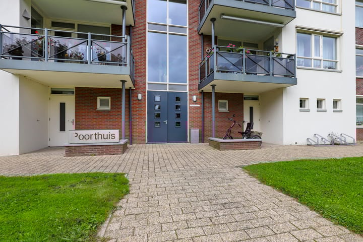 Foto 20 van Bloemstraat 13