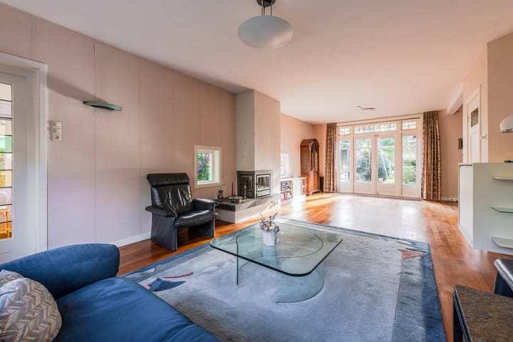 Foto 7 van Charlotte de Bourbonlaan 64