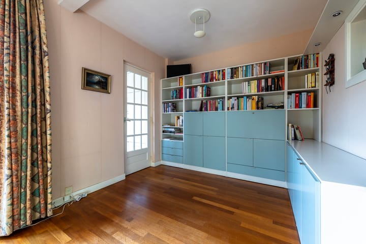 Foto 10 van Charlotte de Bourbonlaan 64