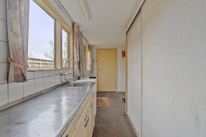 Photo 13 of Dorpsweg 40