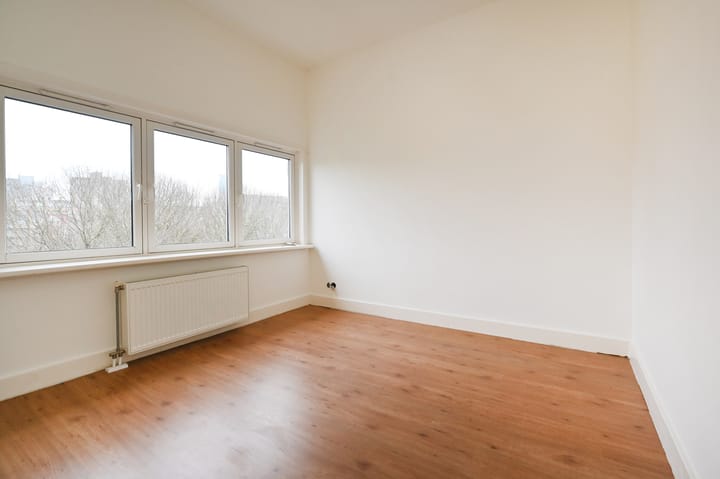 Foto 11 van Laakkade 176