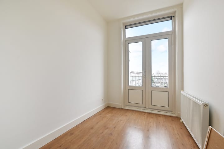 Foto 33 van Laakkade 176