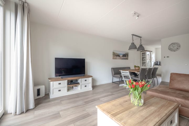 Foto 9 van Bergeendstraat 1