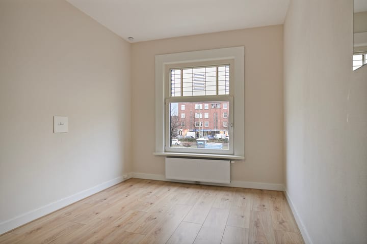 Foto 11 van Lorentzplein 17