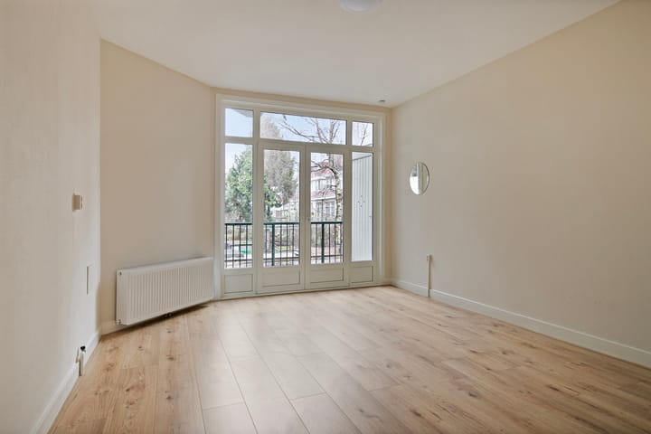 Foto 20 van Lorentzplein 17