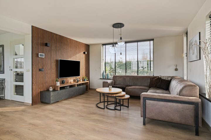 Foto 10 van Weelsedijk 54