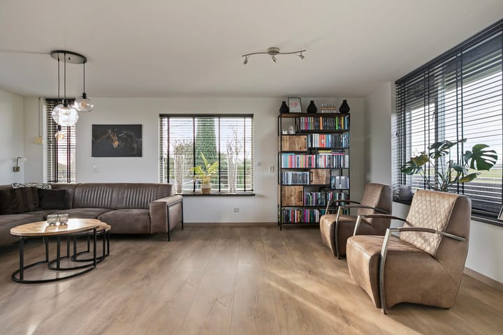 Foto 12 van Weelsedijk 54