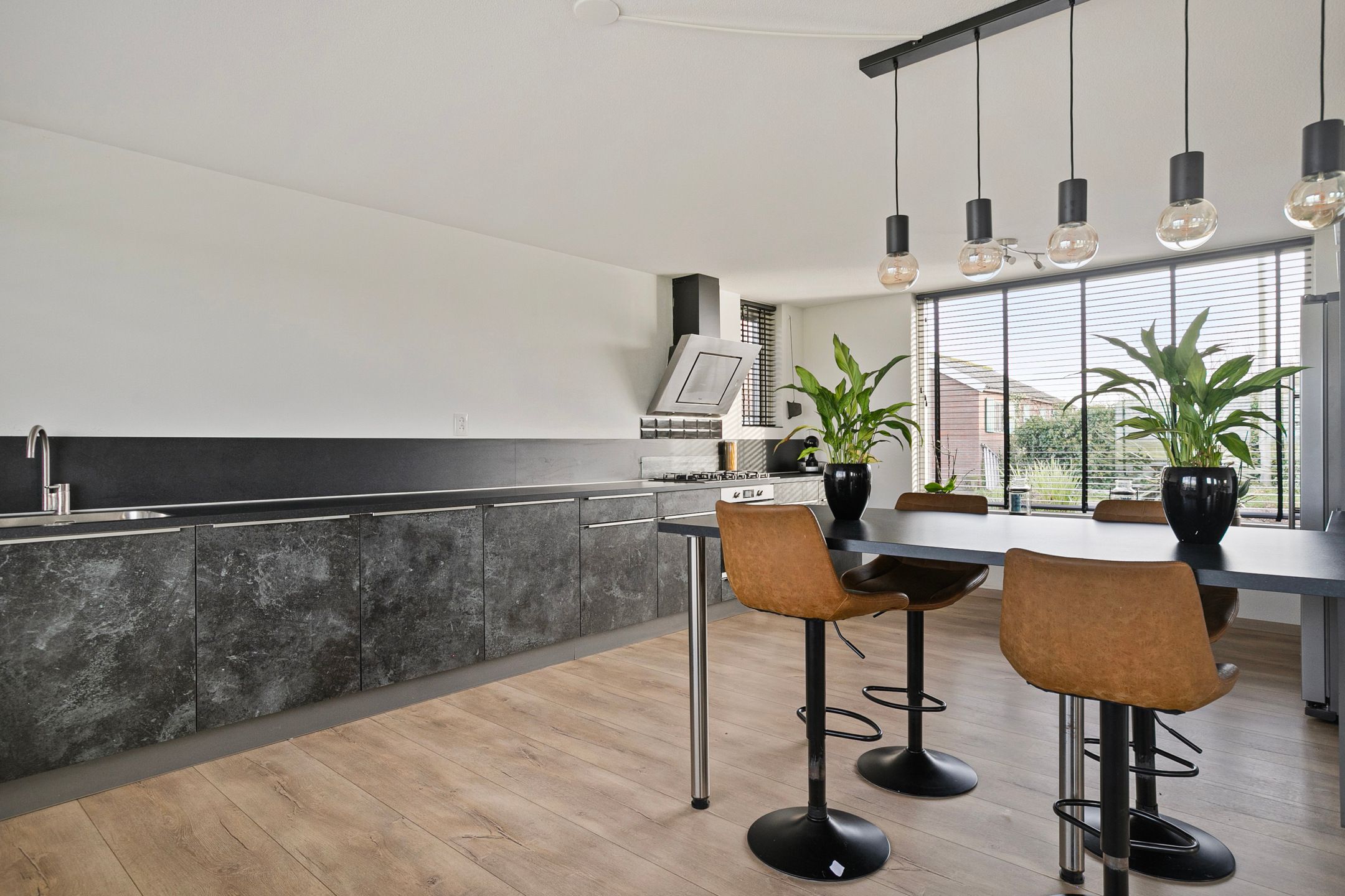 Foto 15 van Weelsedijk 54