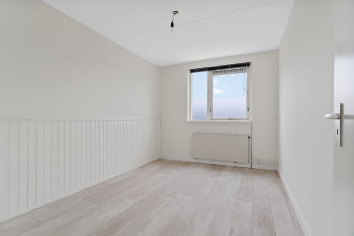 Photo 13 of Dr. W.M. Verhaarlaan 77