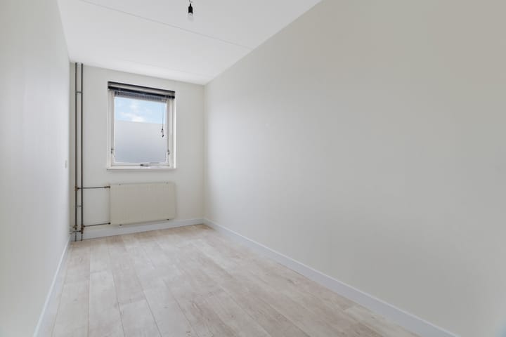 Photo 14 of Dr. W.M. Verhaarlaan 77