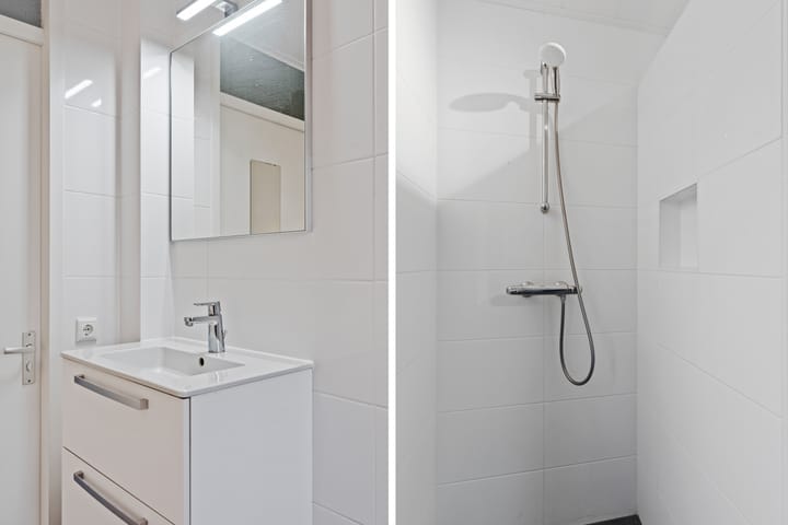 Photo 17 of Dr. W.M. Verhaarlaan 77