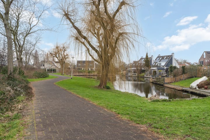 Photo 27 of Dr. W.M. Verhaarlaan 77