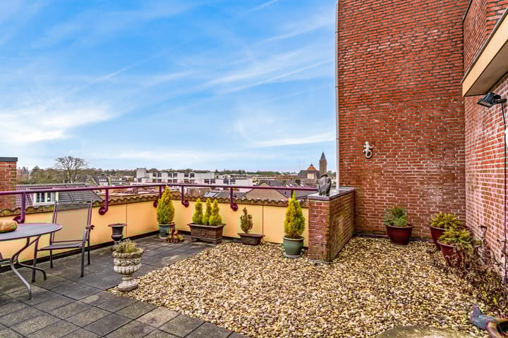 Foto 28 van Schoolstraat 70