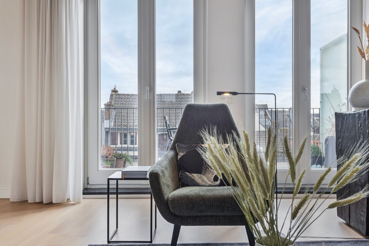 Foto 5 van Helmstraat 5-D10