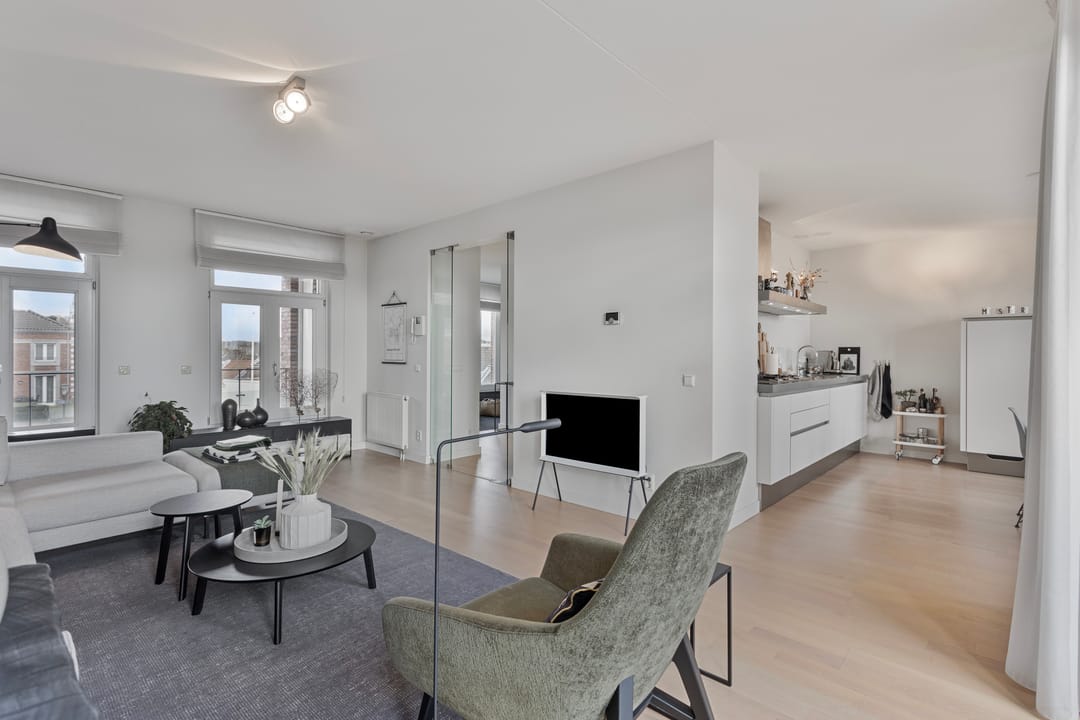 Foto 8 van Helmstraat 5-D10