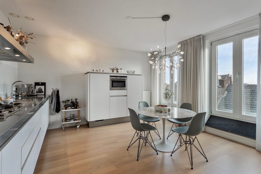 Foto 11 van Helmstraat 5-D10