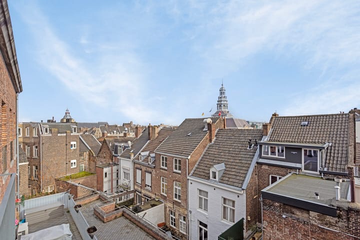 Foto 15 van Helmstraat 5-D10