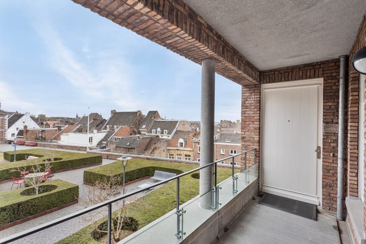 Foto 29 van Helmstraat 5-D10