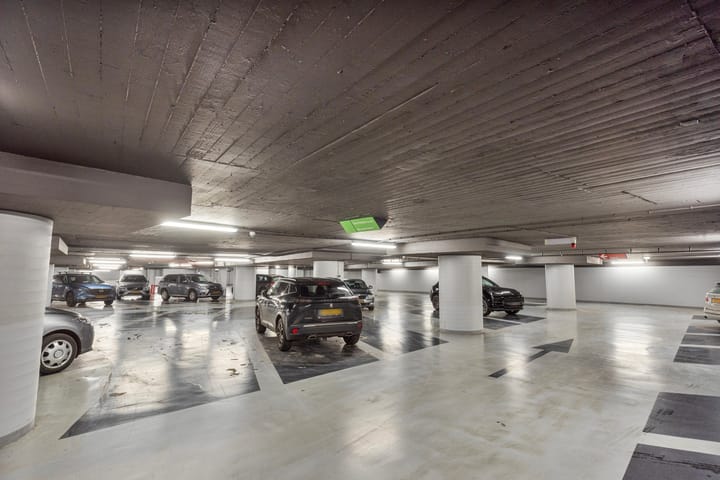 Foto 33 van Helmstraat 5-D10