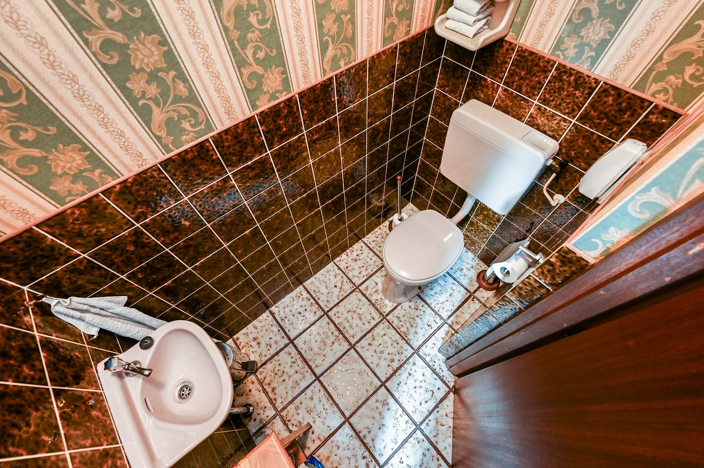 Photo 35 of van Vredenburchweg 6